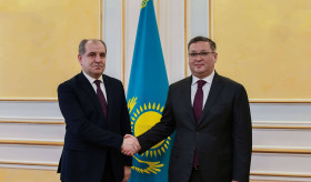 Հայաստանի դեսպանի հանդիպումը  Ղազախստանի արտաքին քաղաքական գերատեսչության ղեկավարի հետ