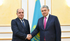 Դեսպան Ղևոնդյանի հանդիպումը  Ղազախստանի արտաքին գործերի նախարար Կոշերբաևի հետ