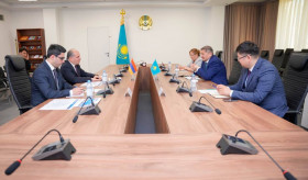 Հայաստանի դեսպանի և Ղազախստանի գիտության և բարձրագույն կրթության նախարարի հանդիպման մասին