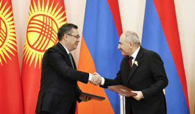 Հայաստանի վարչապետը և Ղրղզստանի նախագահը ստորագրել են համատեղ հայտարարություն, երկրների միջև փոխանակվել են մի շարք փաստաթղթեր