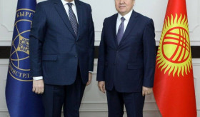 Դեսպան Ղևոնդյանի հանդիպումը Ղրղզստանի արտաքին քաղաքական գերատեսչության ղեկավարի հետ