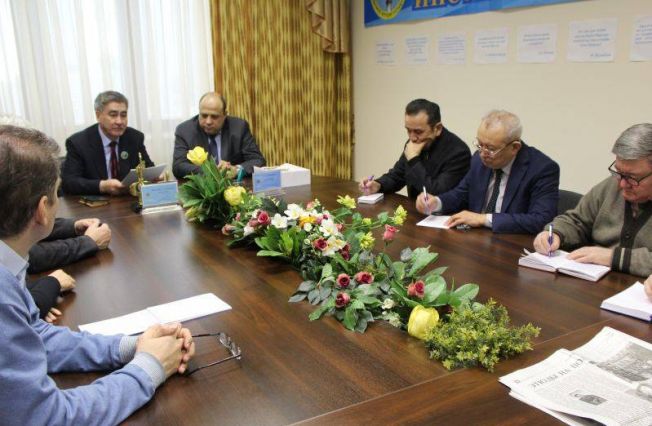 Посол Республики Армения в Республике Казахстан Гагик Галачян встретился с профессором Аяган Буркитбай Гелмановичем