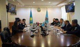 Посол Армении провёл встречу с Министром по ЧС Казахстана