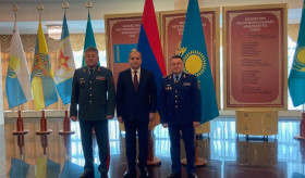 Посол Гевондян посетил  Национальный университет обороны Казахстана