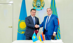 Հայաստանի դեսպանը հանդիպում է ունեցել Աստանայի քաղաքապետի հետ